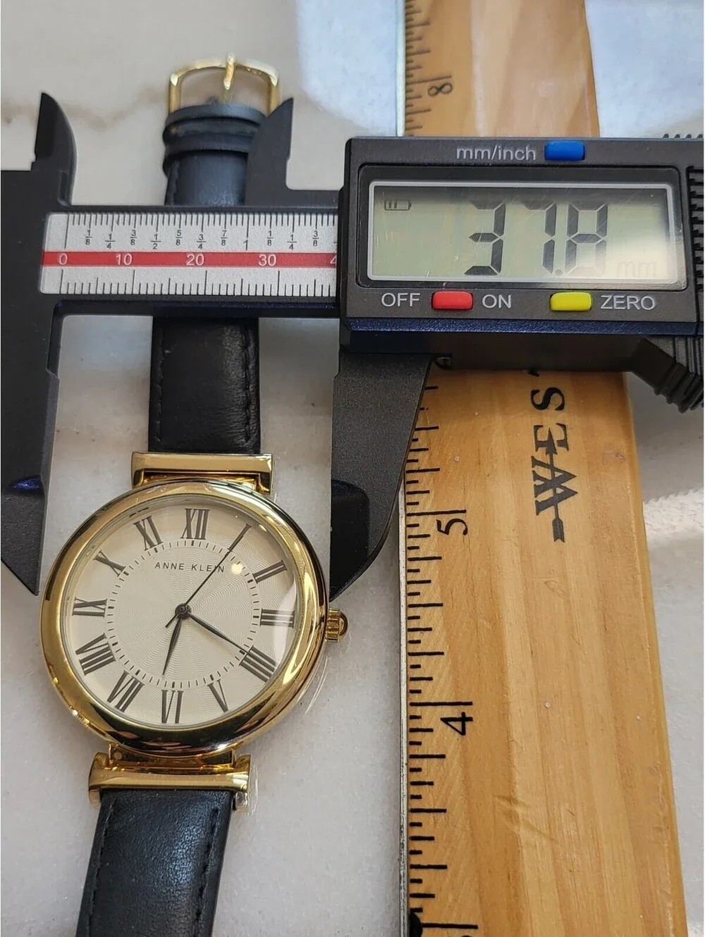 Anne Klein Women’s Watch Excellent Condition Working New Battery Runs Great EUC